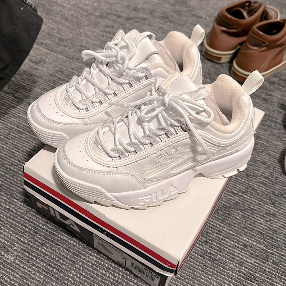 Fila Disruptor II Premium Sneakers Women‘s US 6.5